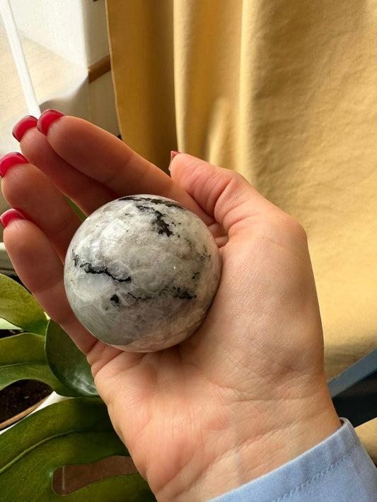 moonstone Sphere (222 g)