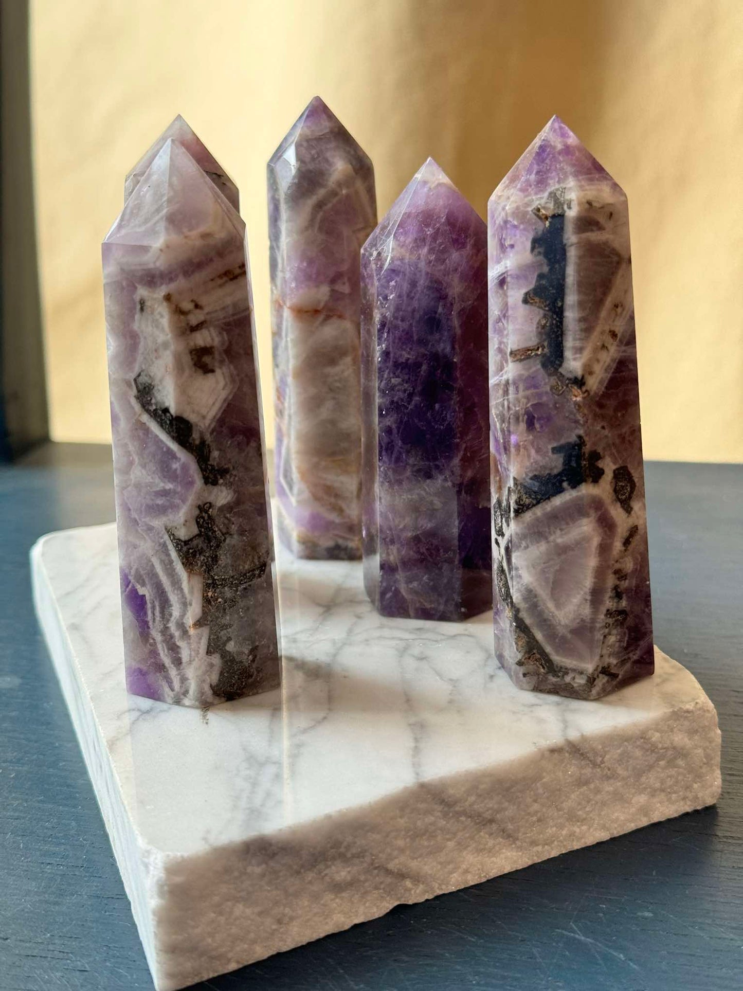 Amethyst Tower ( 100 - 110 g)