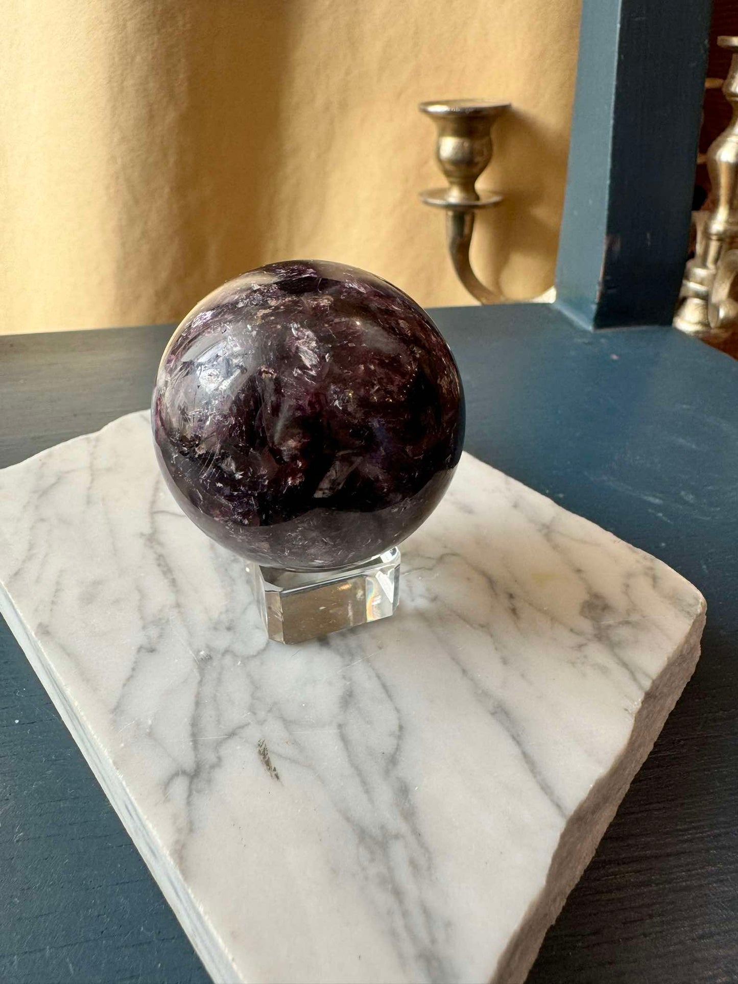 Lepidolite Sphere ( 176 g)