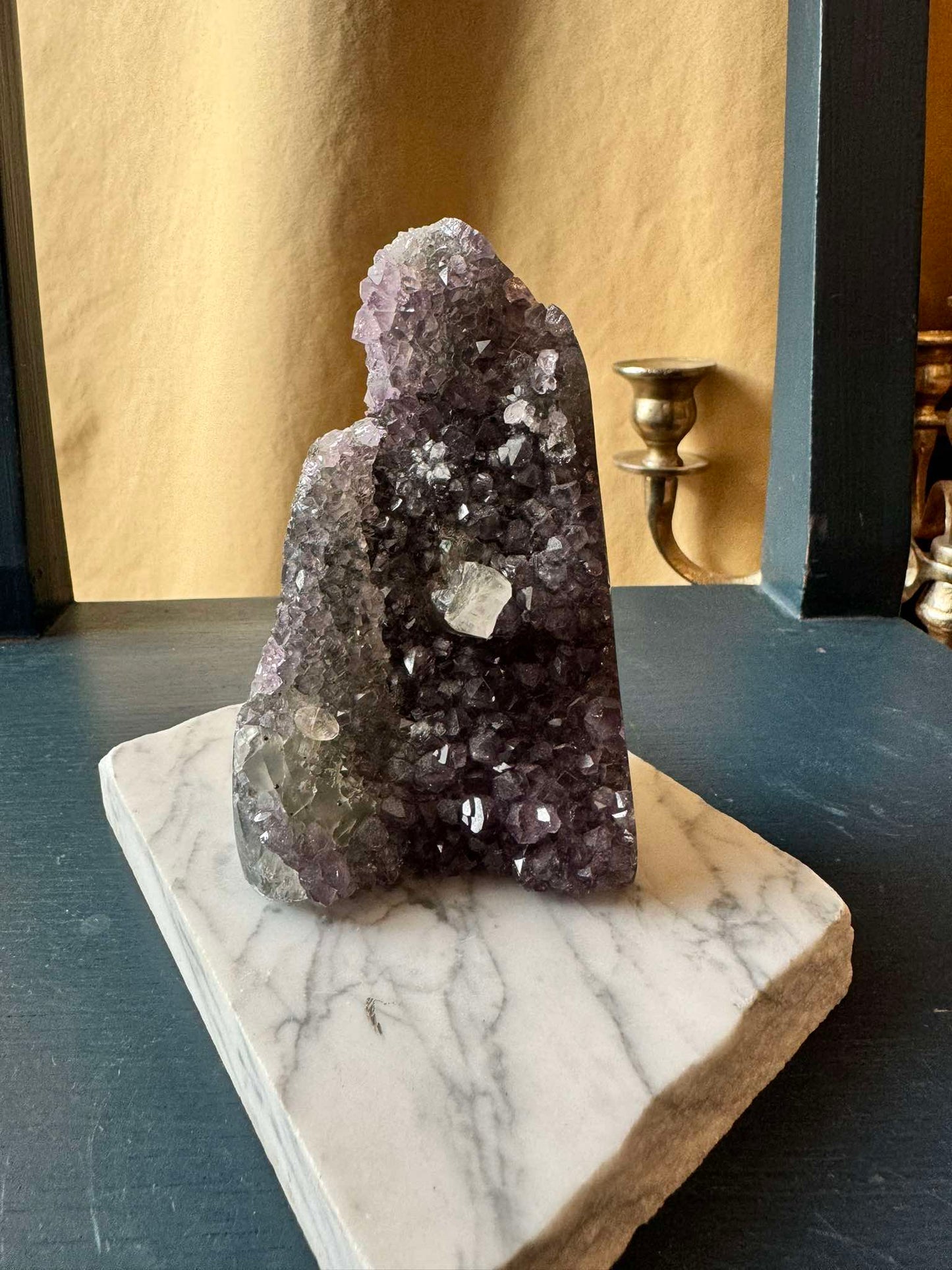 Amethyst Geode (641 g)