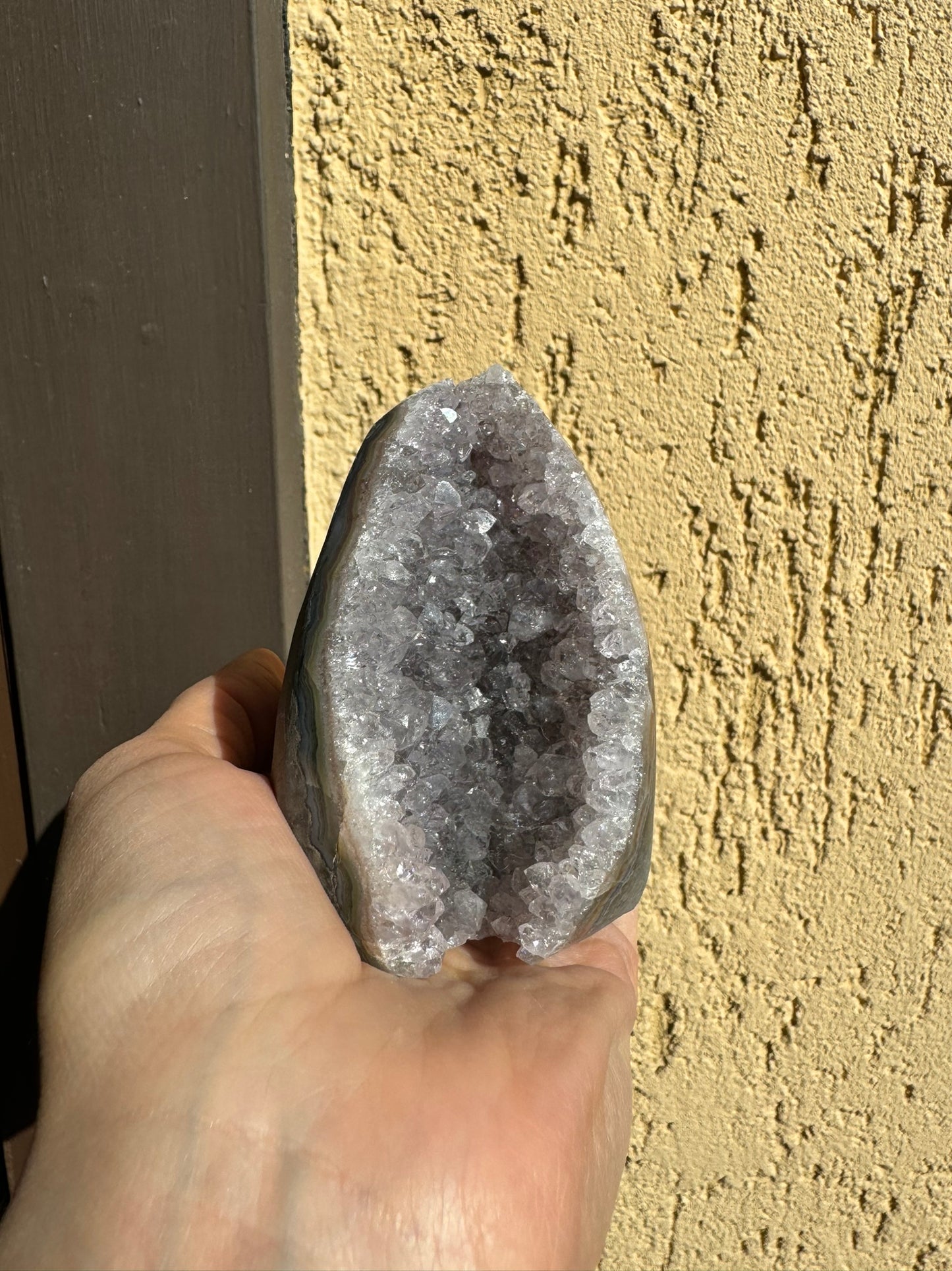 Amethyst Geode (329 g)