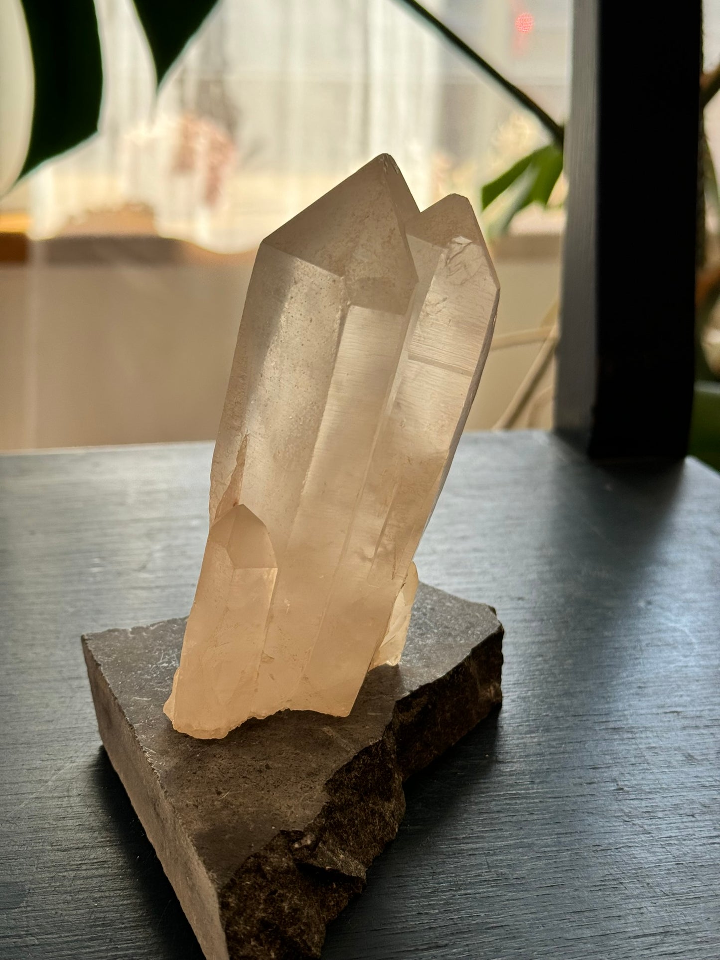 Lemurian quartz cluster (462 g)